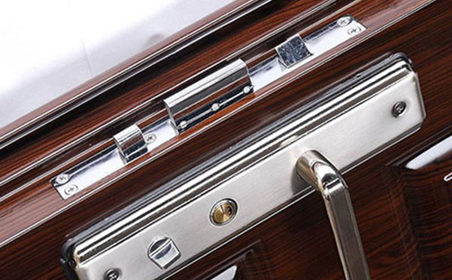 龙文24小时上门开锁公司